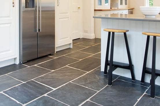 Ανακαίνιση με Δάπεδο από Φυσική Πέτρα 